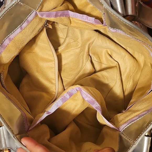 Jimmy Choo Silver and Gold Shoulder Bag with Luxurious Finish - Picture 8 of 10